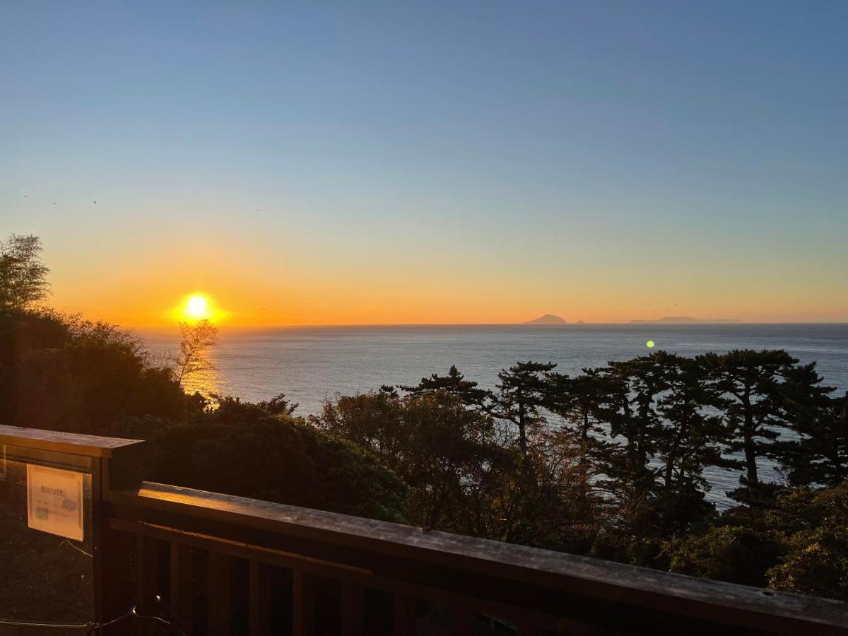 伊豆稲取テラス-寛道- Villa Shimoda  Exteriör bild