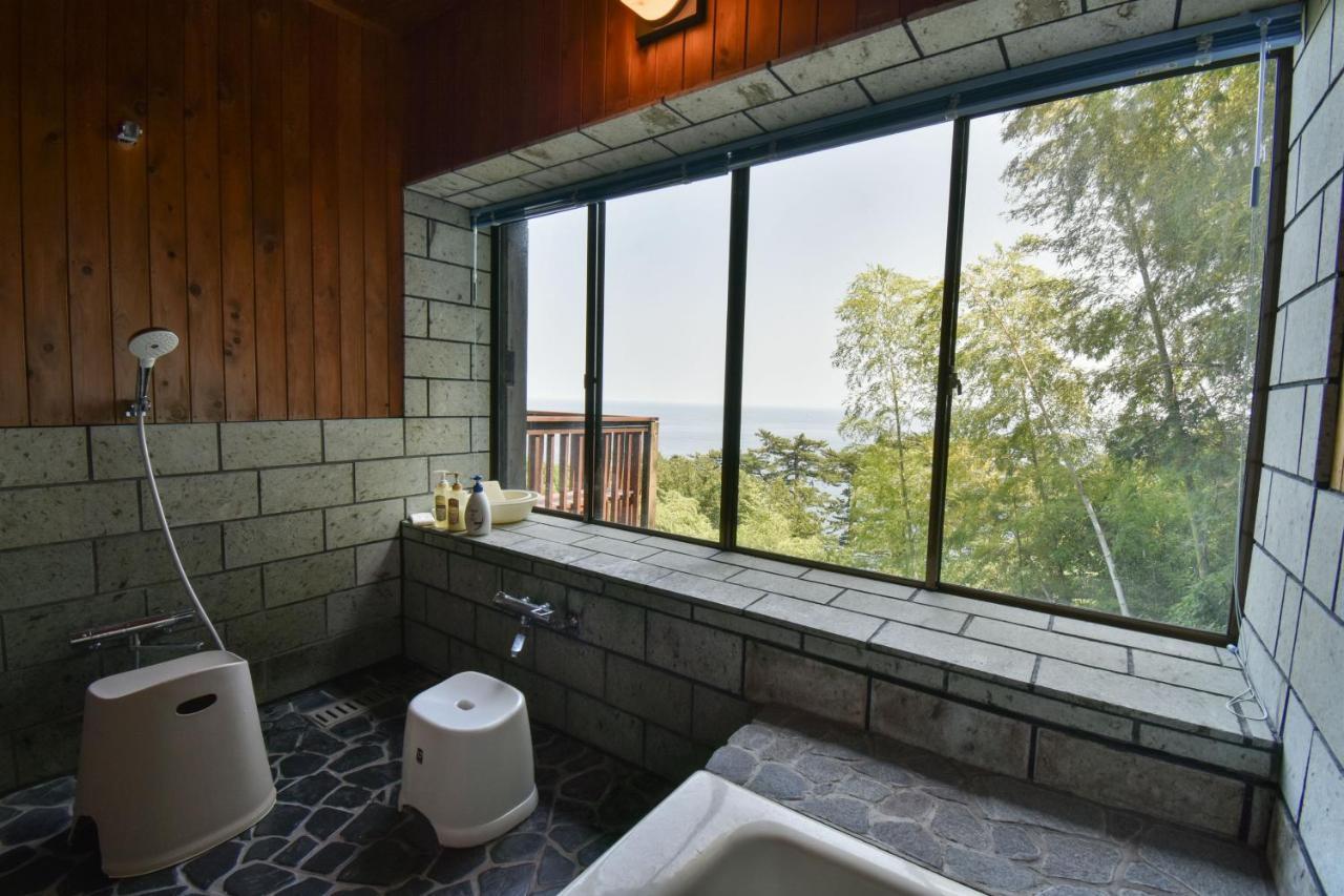 伊豆稲取テラス-寛道- Villa Shimoda  Exteriör bild
